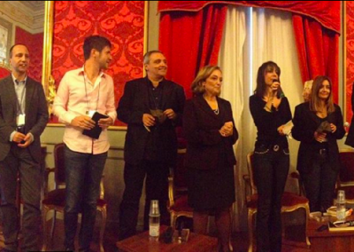 På scenen med blandt andre Roberto Cavalli og Maurizio de Giovanni til Festival del Gialo i Cozensa i Italien, oktober 2013
