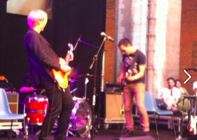 På scenen med Bud Spencer Blues Explosion til Le Corde dell'Anima-festivalen, Cremona, Italien juni 2014